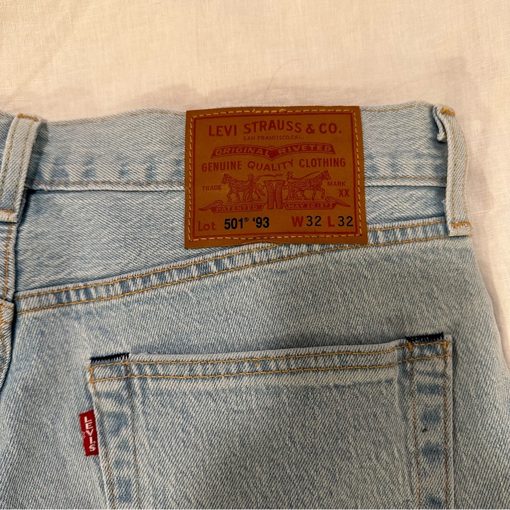 Levis 501 - Picture 4 of 4